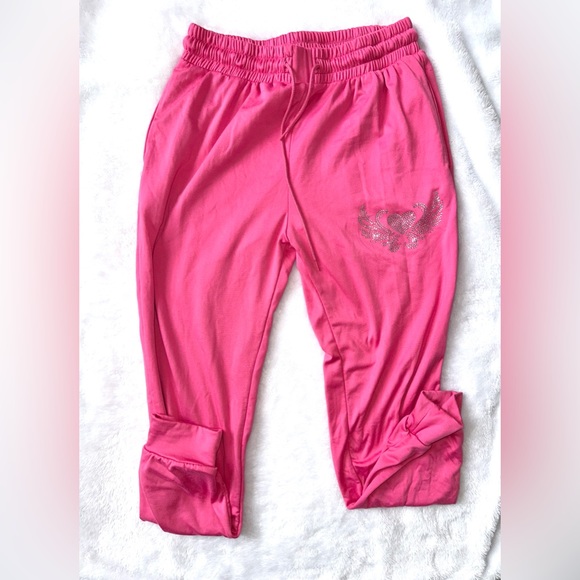 Woman’s Joggers - Picture 6 of 6